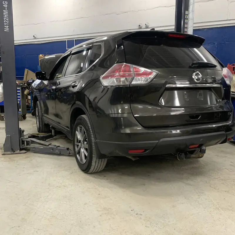 Nissan X-Trail — фото из автосервиса