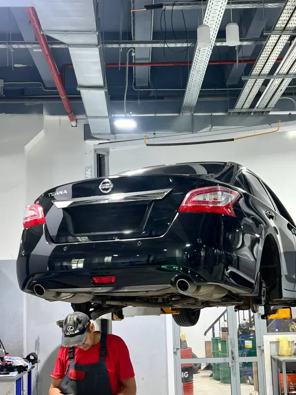Nissan Teana — фото из автосервиса