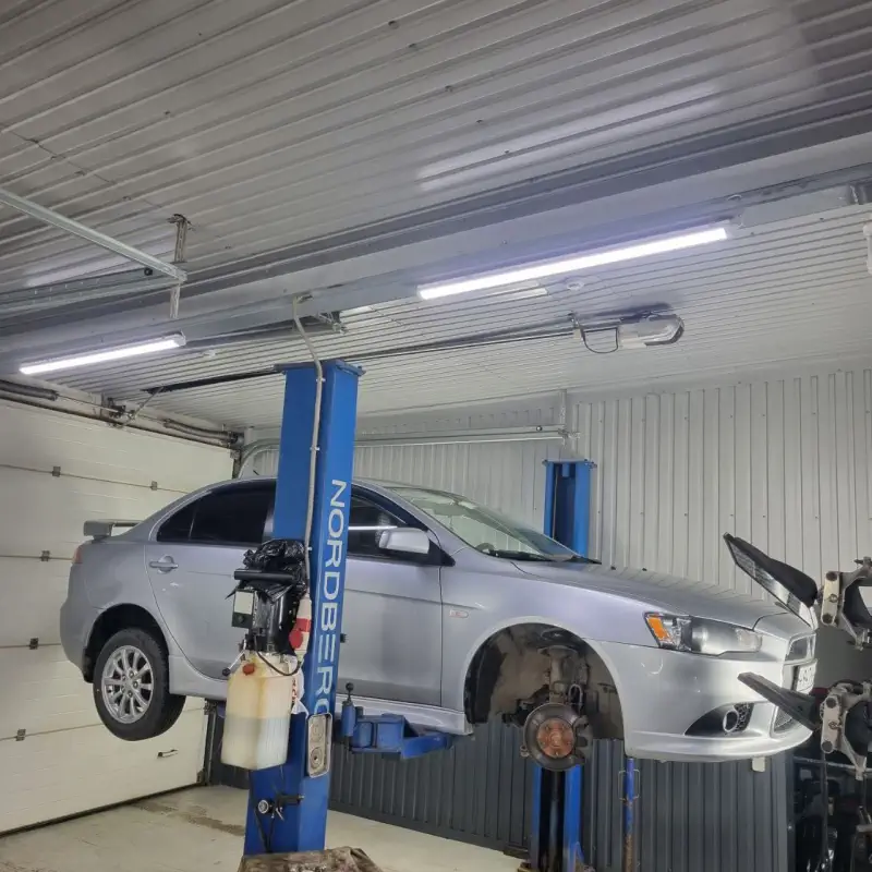 Mitsubishi Lancer — фото из автосервиса