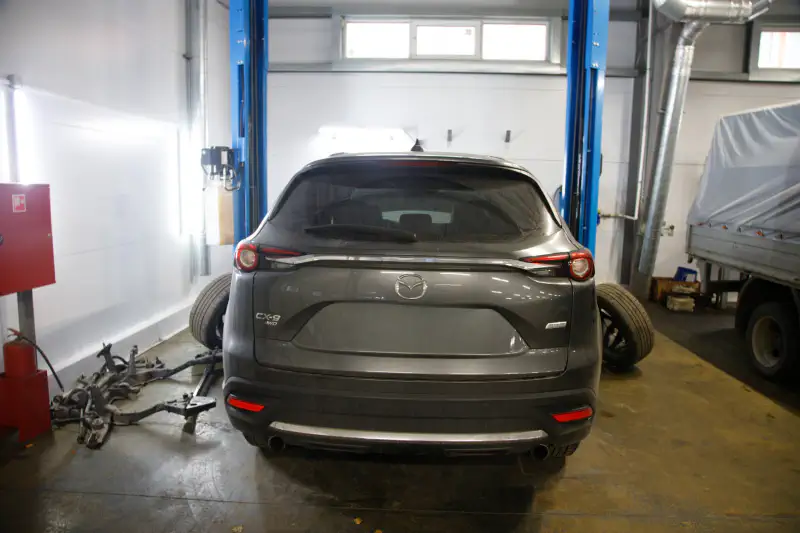 Mazda cx-9 — фото из автосервиса