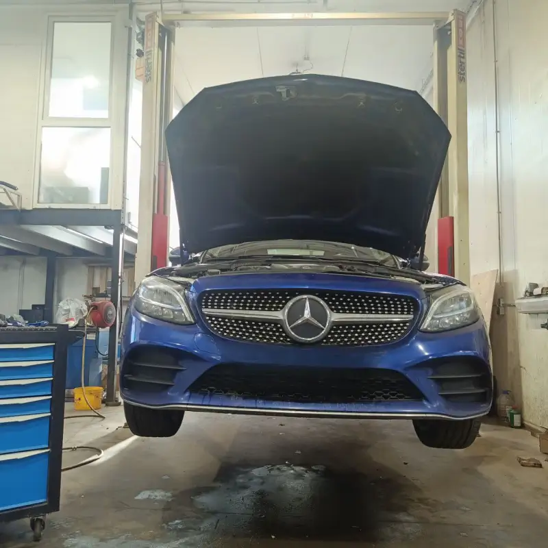 Mercedes-Benz C-Class — фото из автосервиса