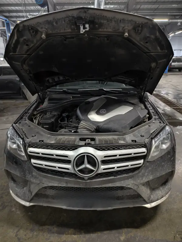 Mercedes-Benz Gls-Class — фото из автосервиса