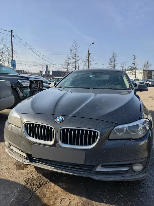 BMW 5-series — фото из автосервиса