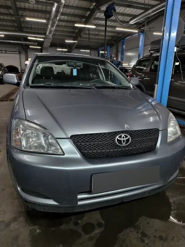 Toyota Corolla — фото из автосервиса