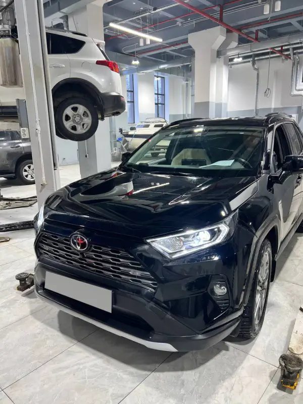 Toyota rav4 — фото из автосервиса