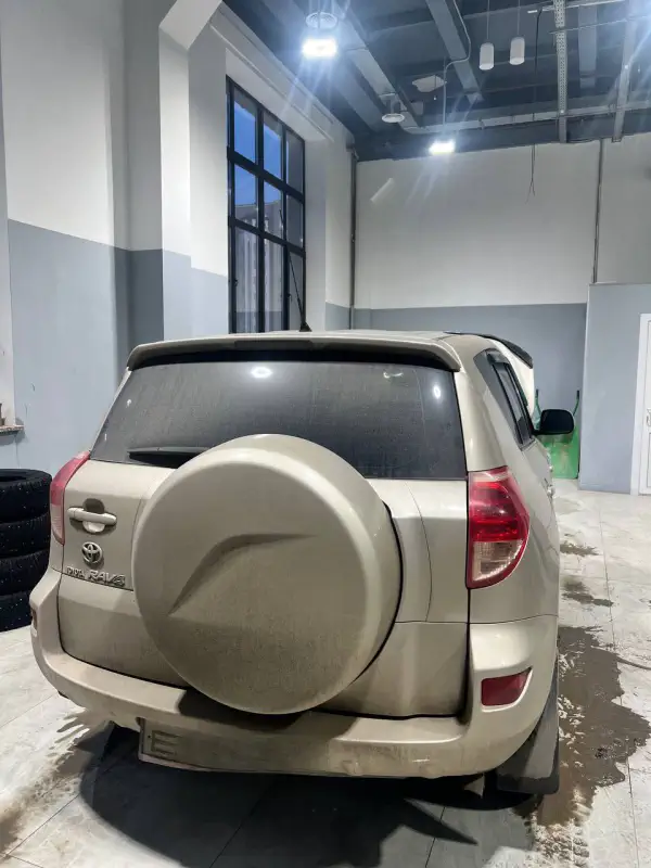 Toyota rav4 — фото из автосервиса