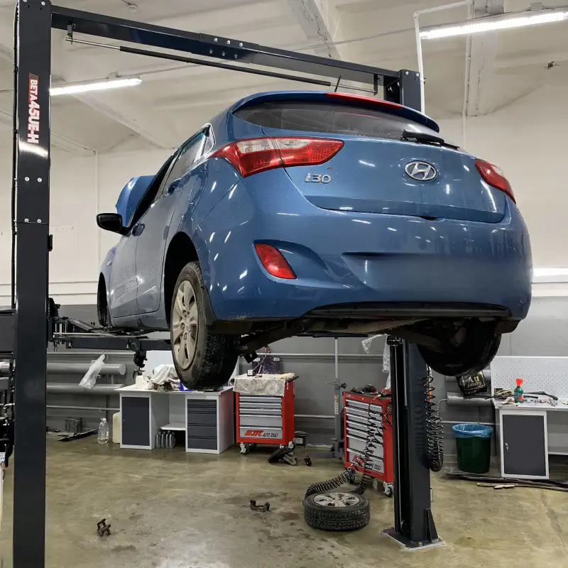 Hyundai i30 — фото из автосервиса